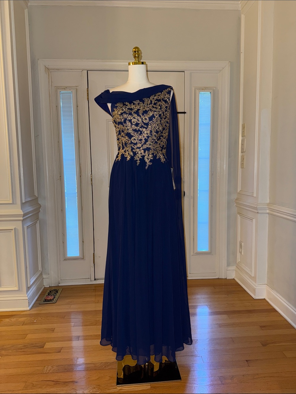 Betsey and AdamNavy/Blue Evening Gown with Gold Embroidered Bodice